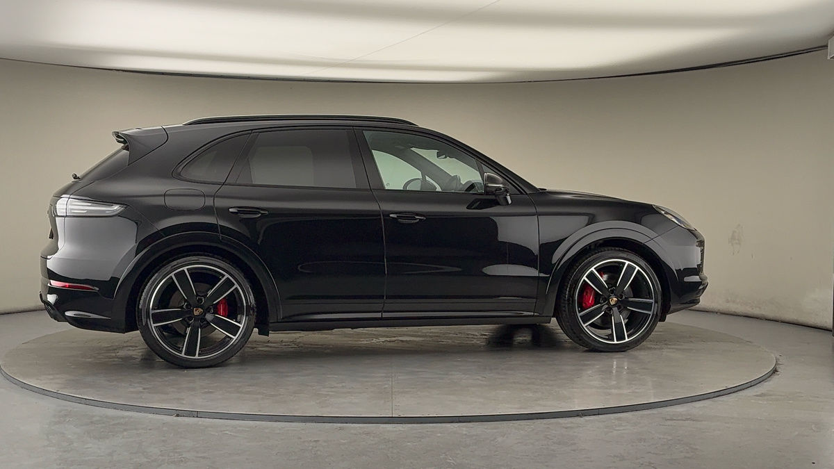 More views of Porsche Cayenne