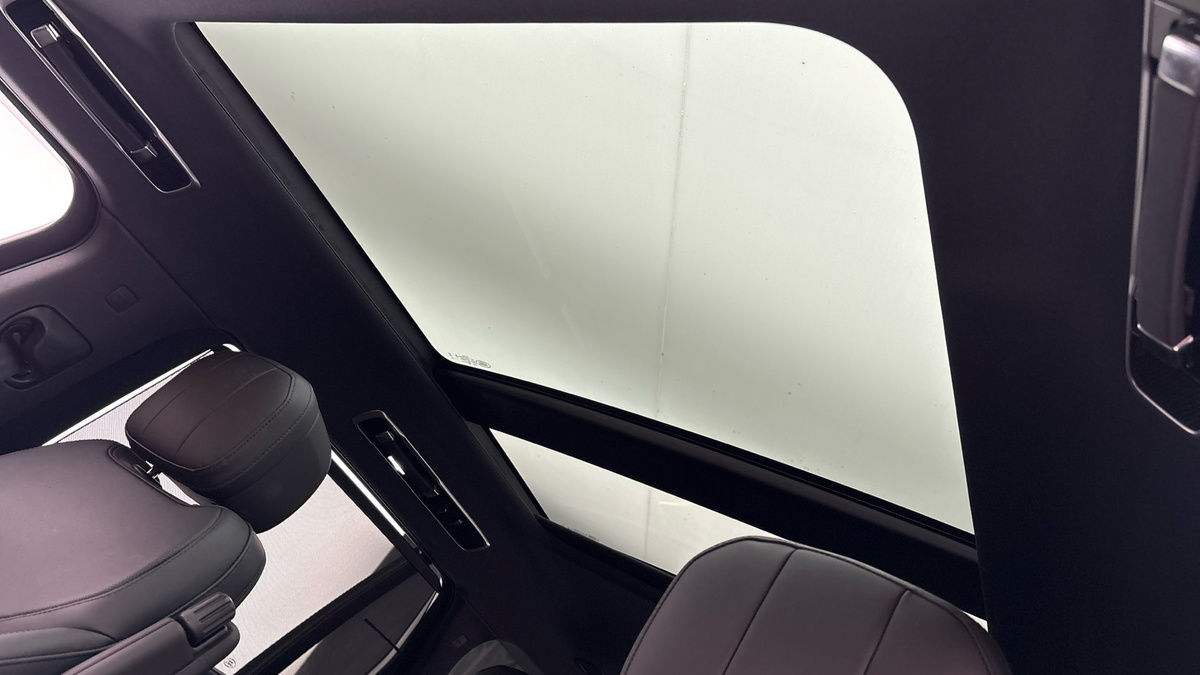 Land Rover Range Rover Image 6