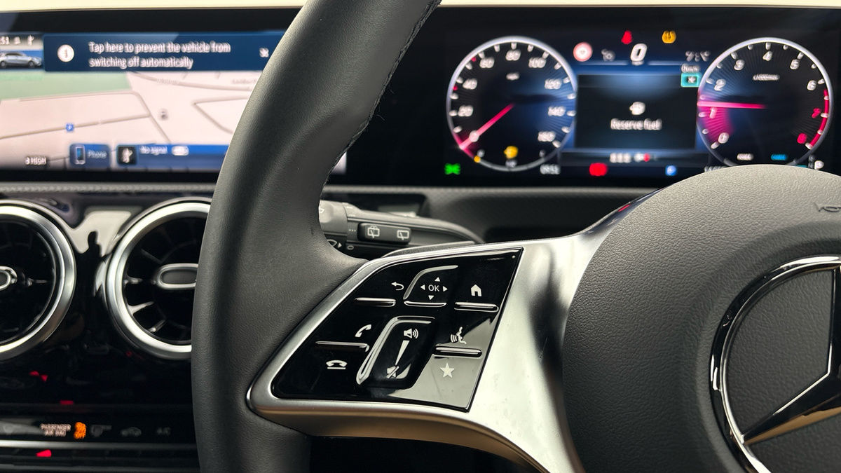 Mercedes-Benz A Class Image 13