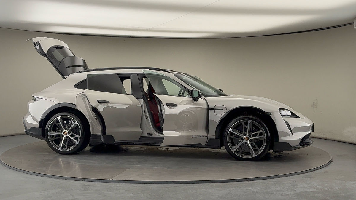 More views of Porsche Taycan