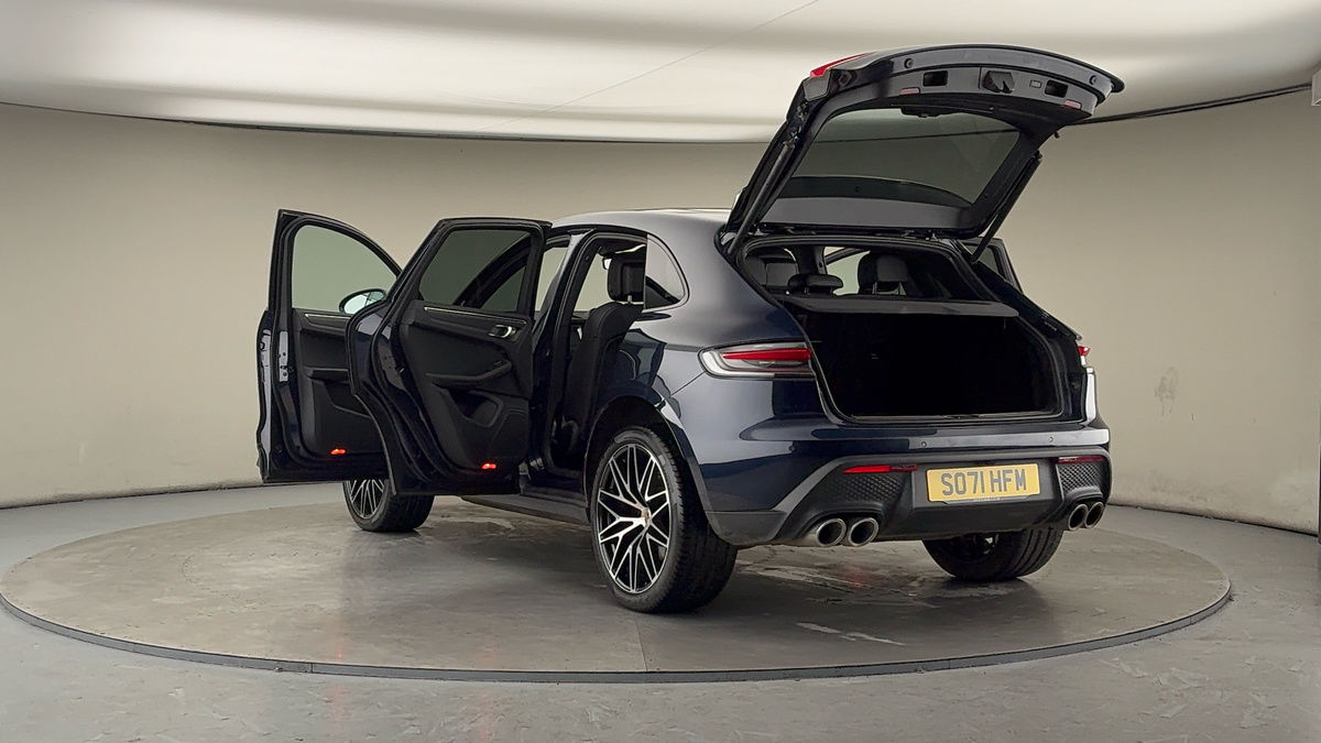 Porsche Macan Image 23