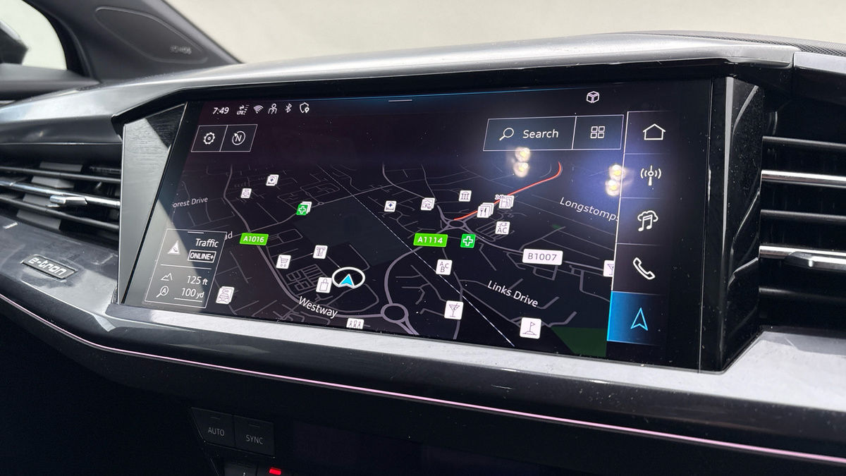 Audi Q4 e-tron Image 18