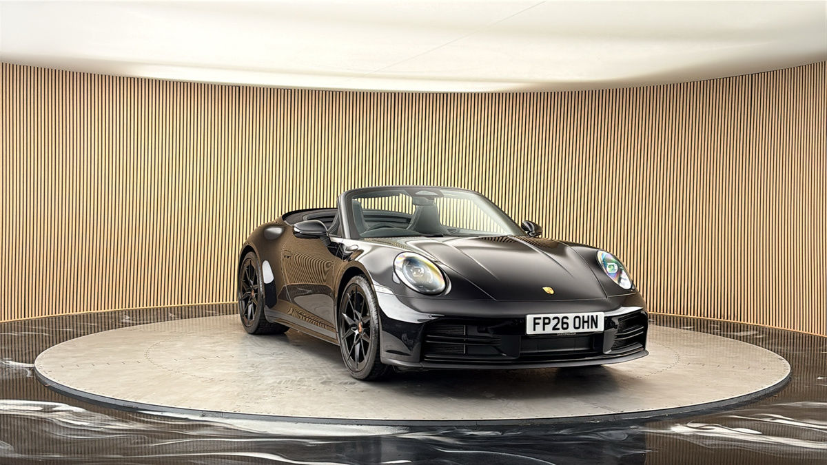 More views of Porsche 911