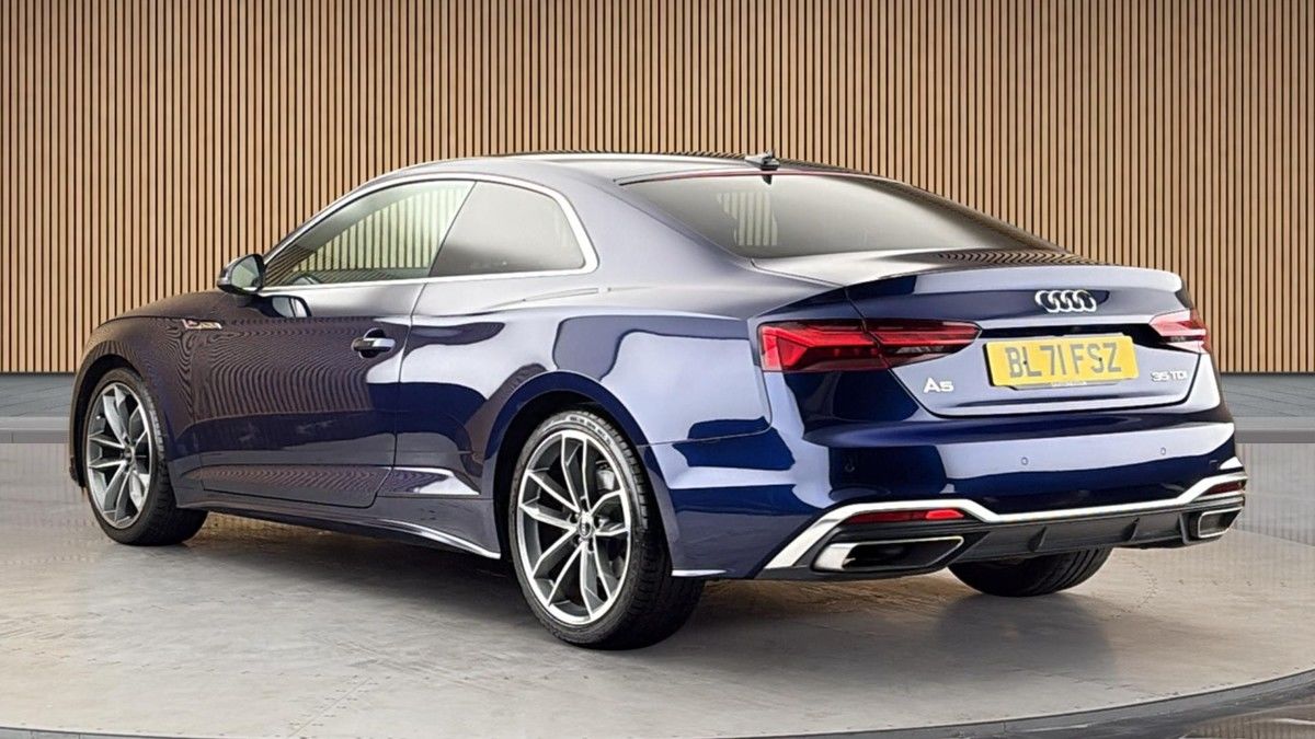 Audi A5 Image 2