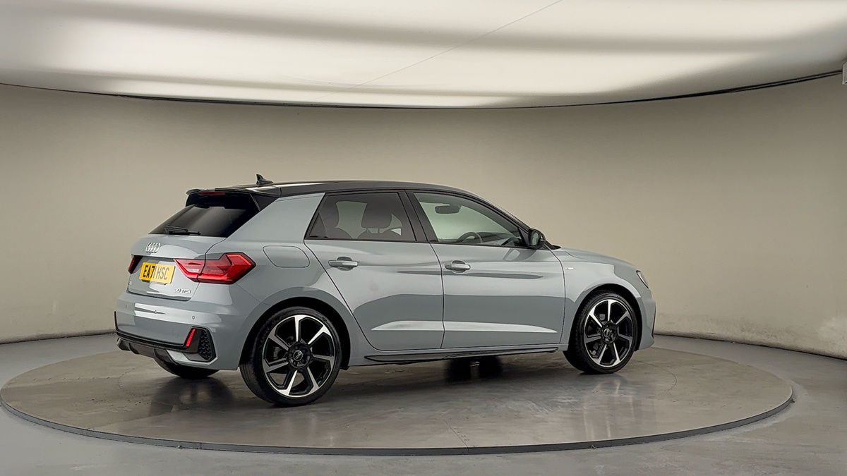 More views of Audi A1