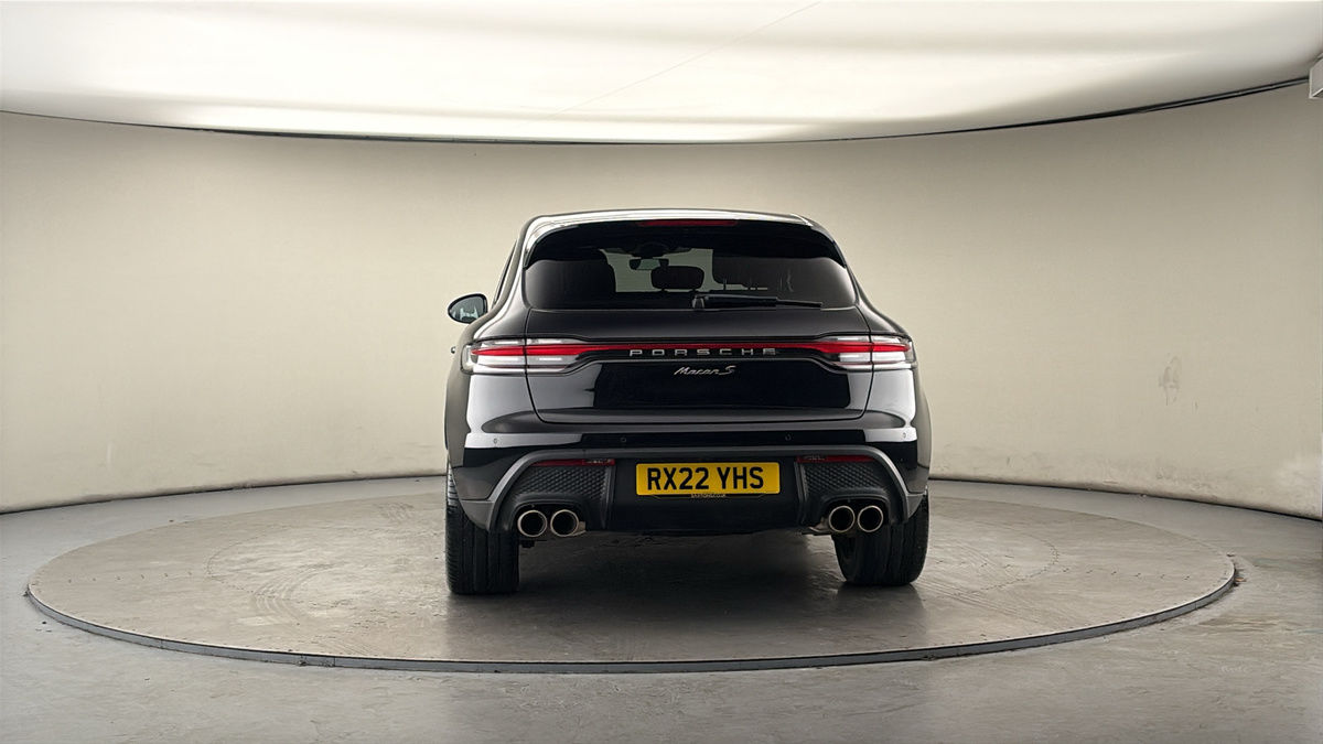More views of Porsche Macan