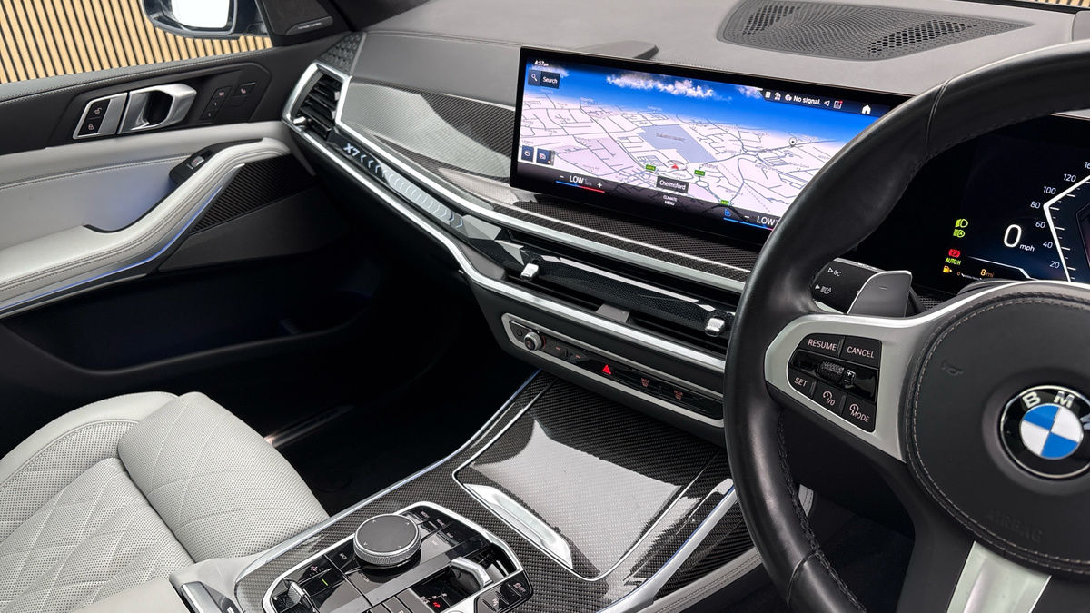 BMW X7 Image 18