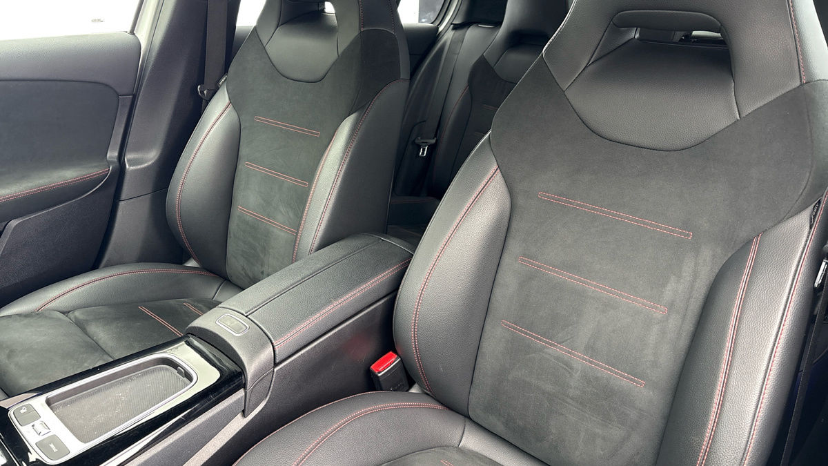 Mercedes-Benz A Class Image 7