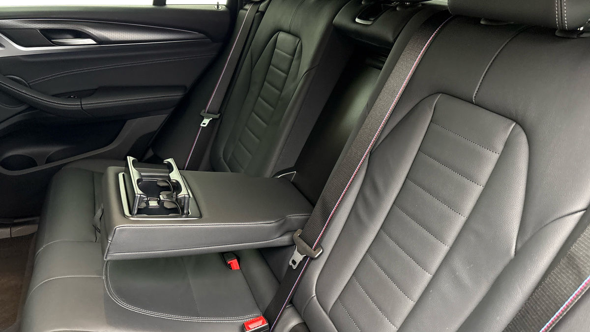 BMW X4 Image 9