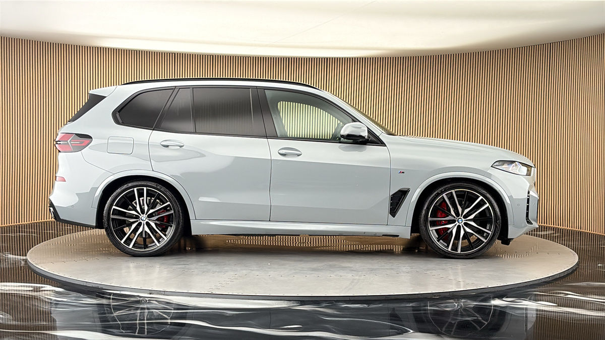 BMW X5 Image 16