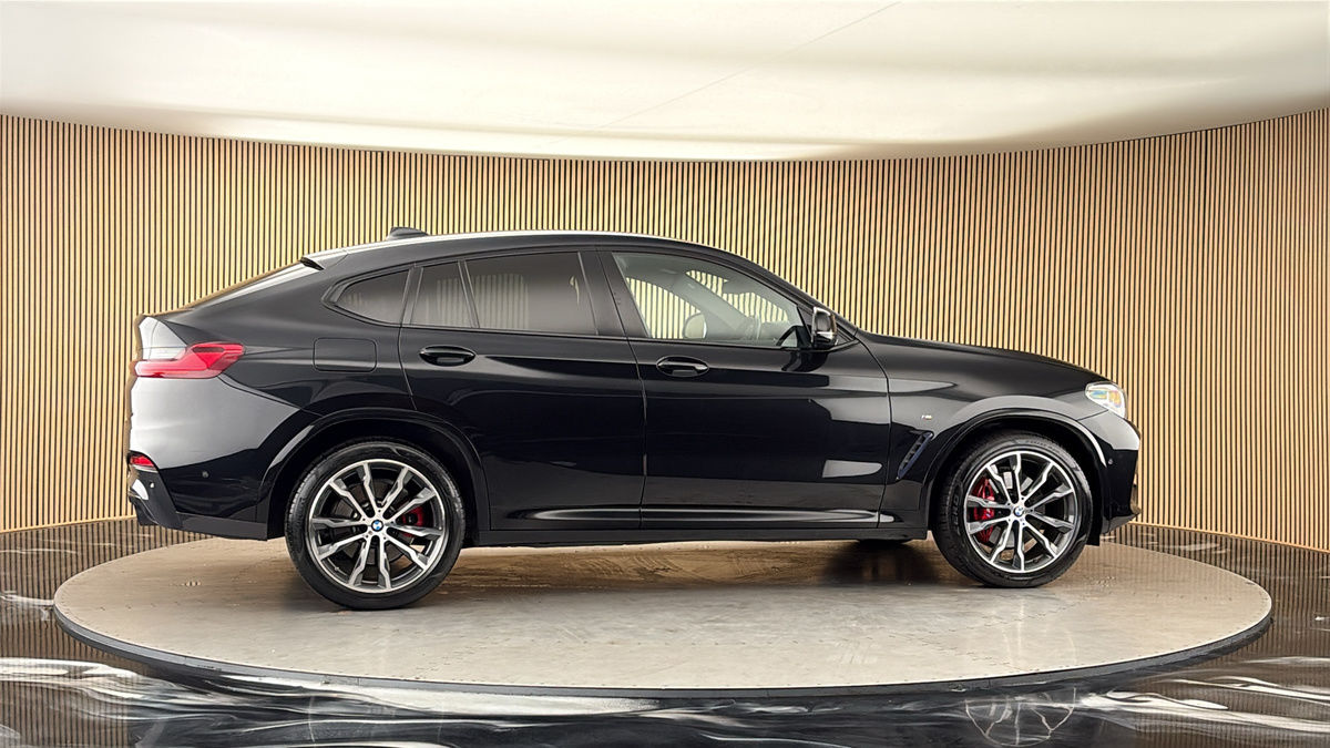 More views of BMW X4