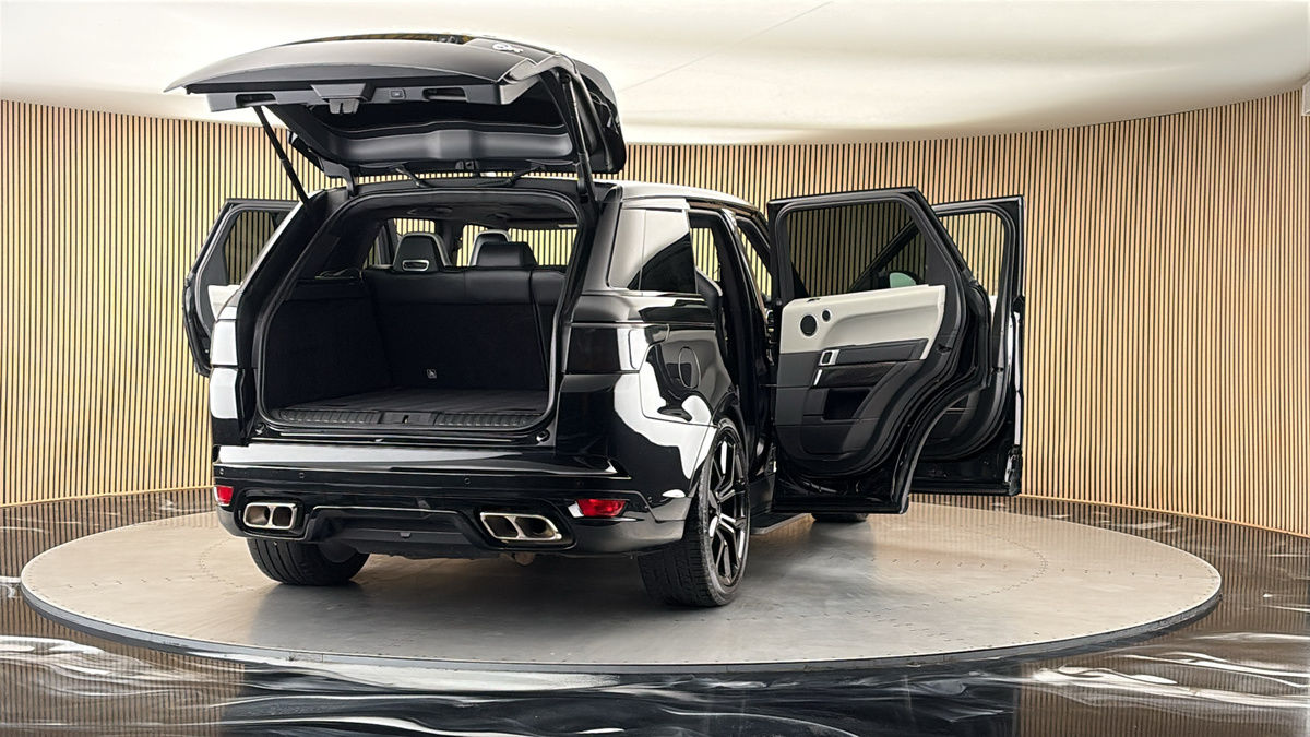 More views of Land Rover Range Rover Sport