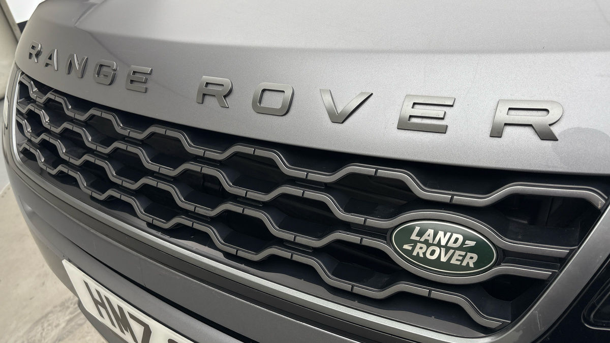 Land Rover Range Rover Evoque Image 24