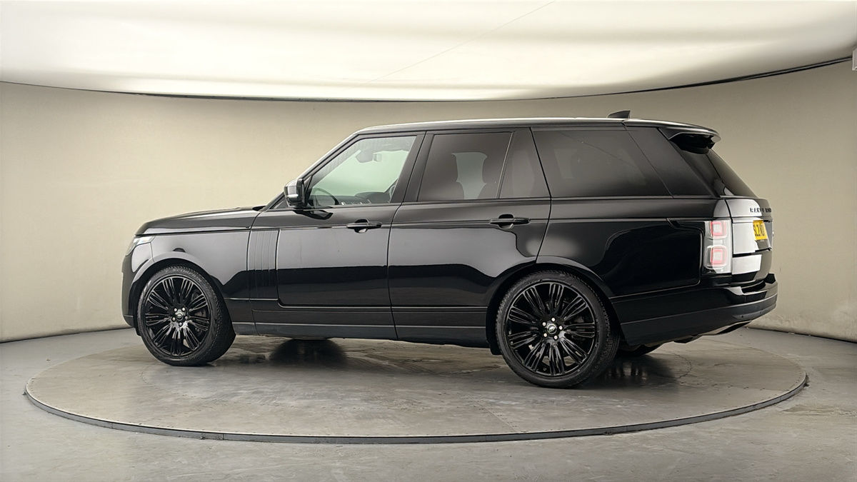 More views of Land Rover Range Rover