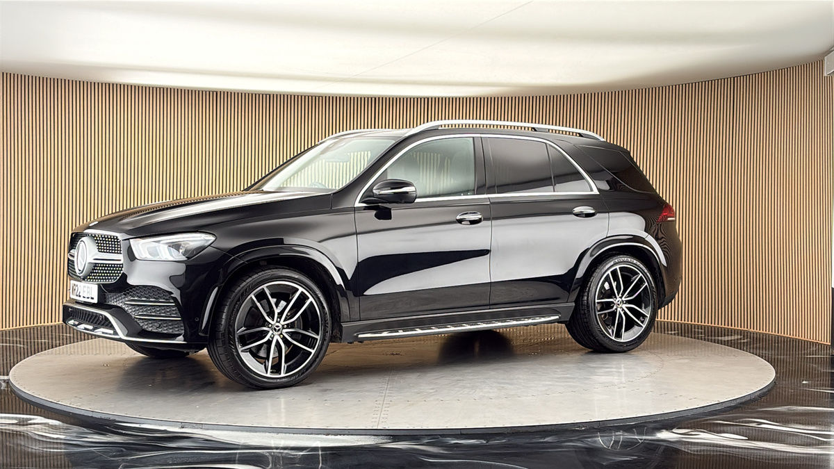 More views of Mercedes-Benz GLE