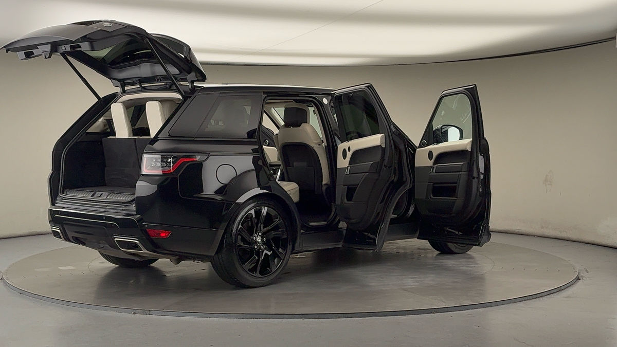 More views of Land Rover Range Rover Sport