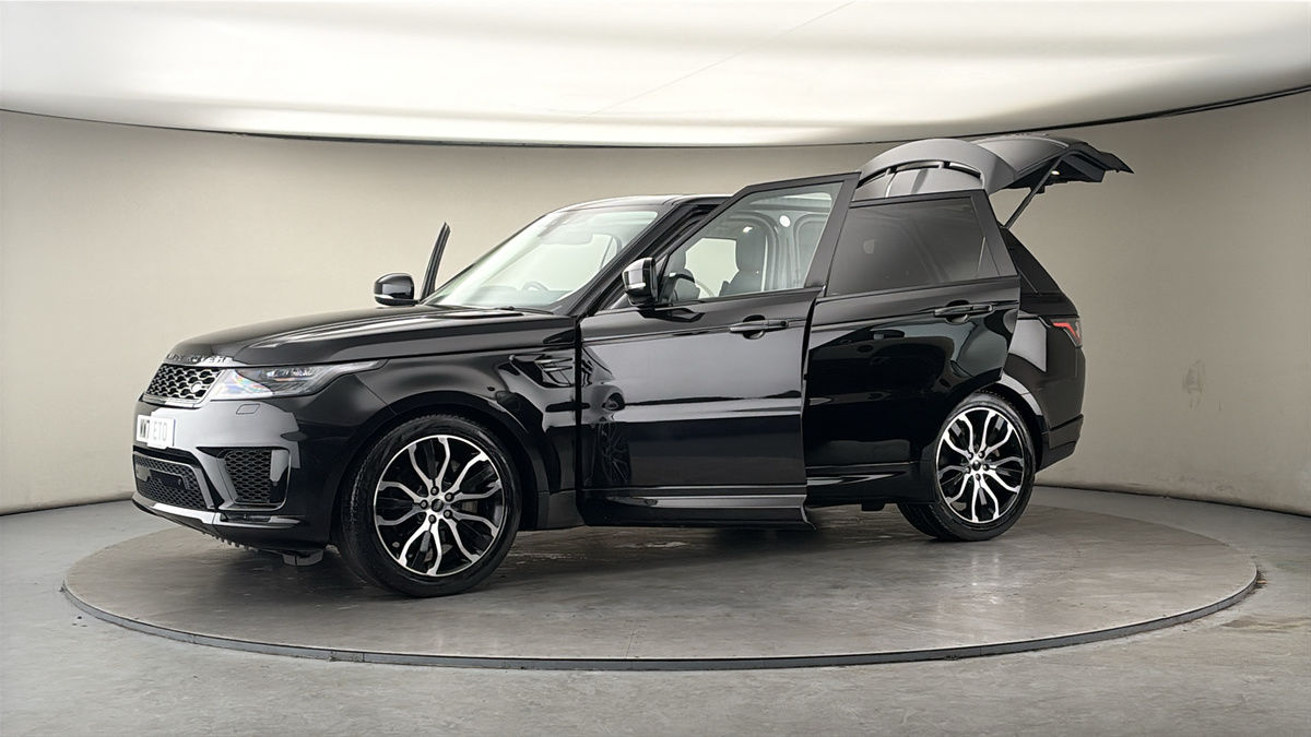 More views of Land Rover Range Rover Sport