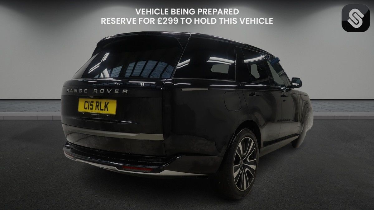 Land Rover Range Rover Image 4