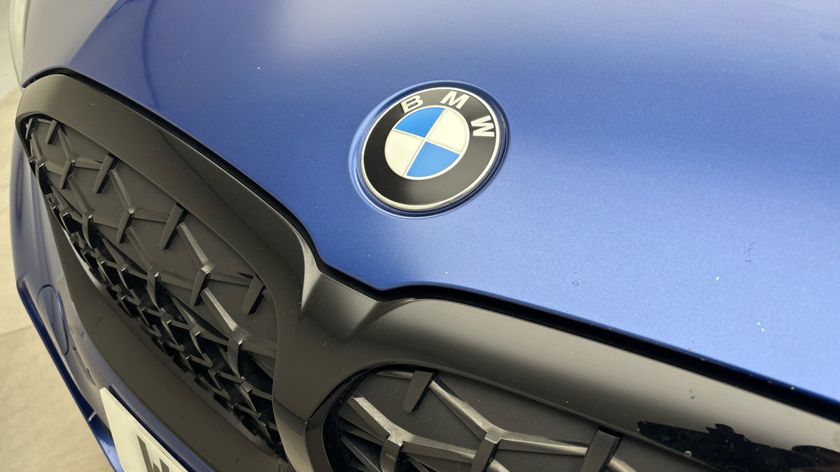 BMW 3 Series Image 24