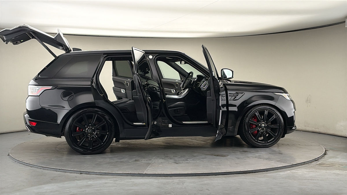 More views of Land Rover Range Rover Sport