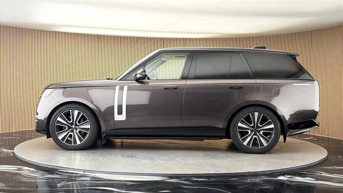 Land Rover Range Rover Image 15