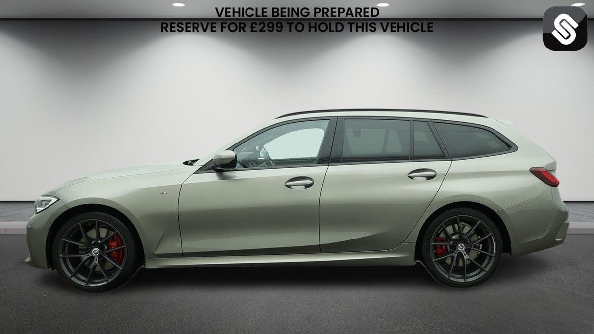 BMW 3 Series Image 6