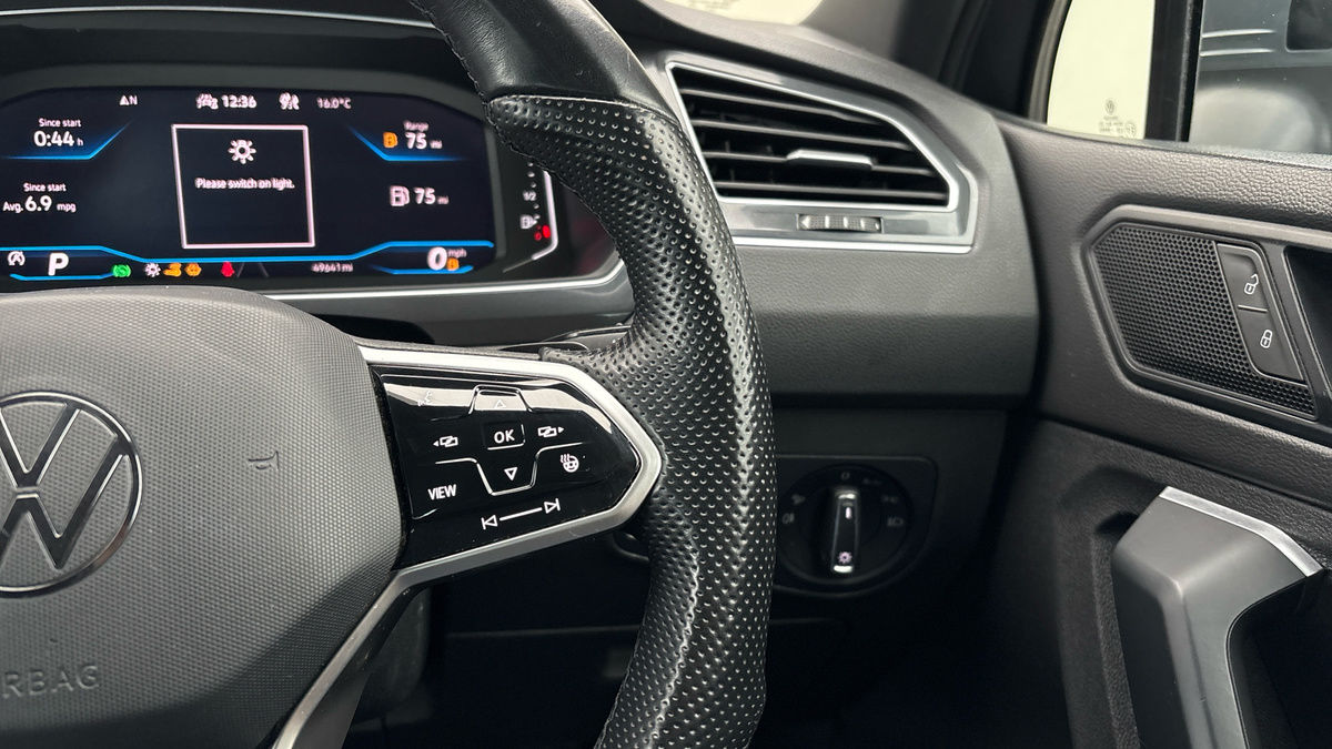 Volkswagen Tiguan Image 14