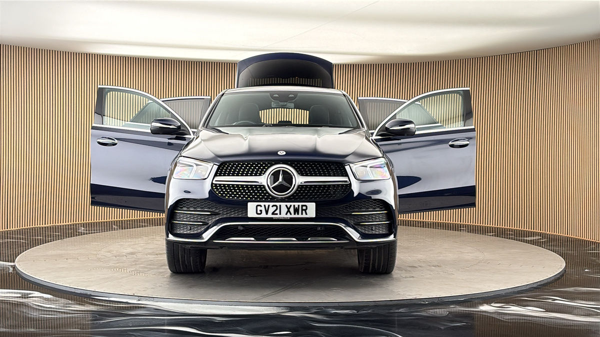 More views of Mercedes-Benz GLE