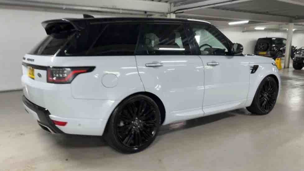 More views of Land Rover Range Rover Sport