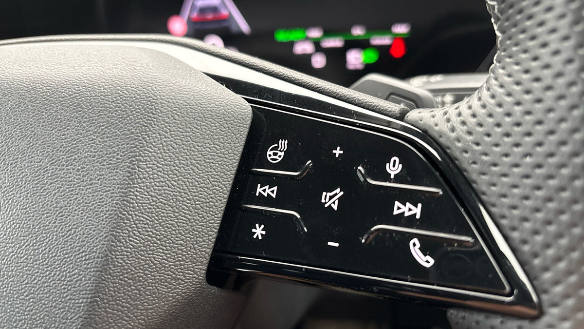 Audi Q6 e-tron Image 36