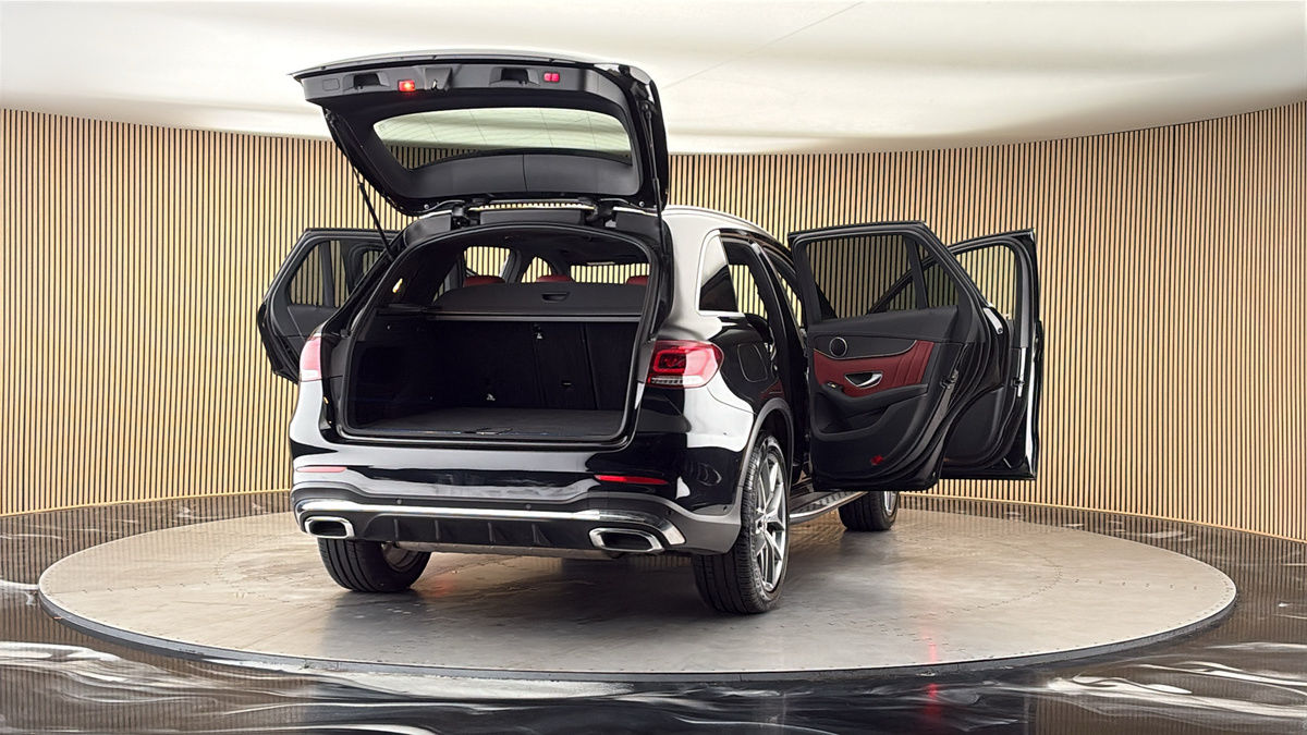More views of Mercedes-Benz GLC