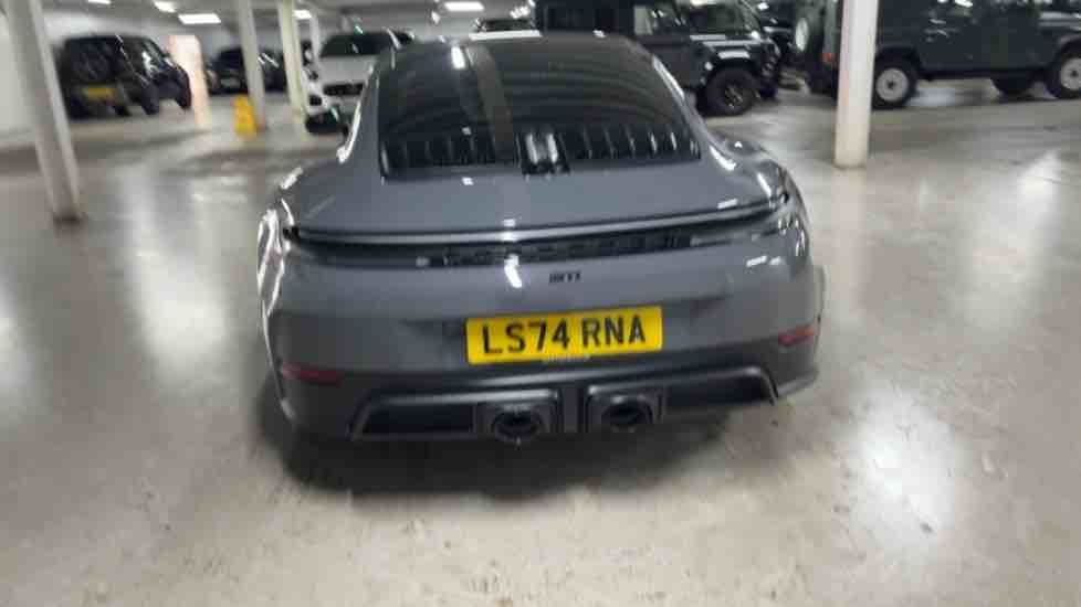 More views of Porsche 911