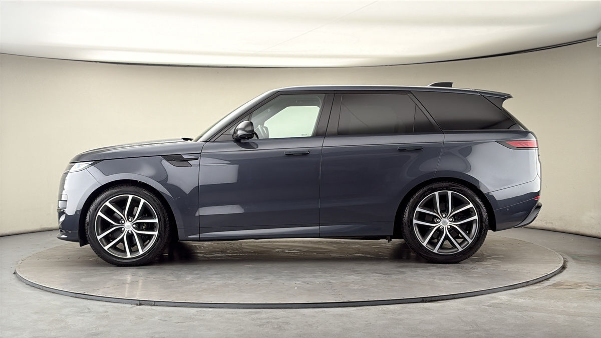 Land Rover Range Rover Sport Image 15