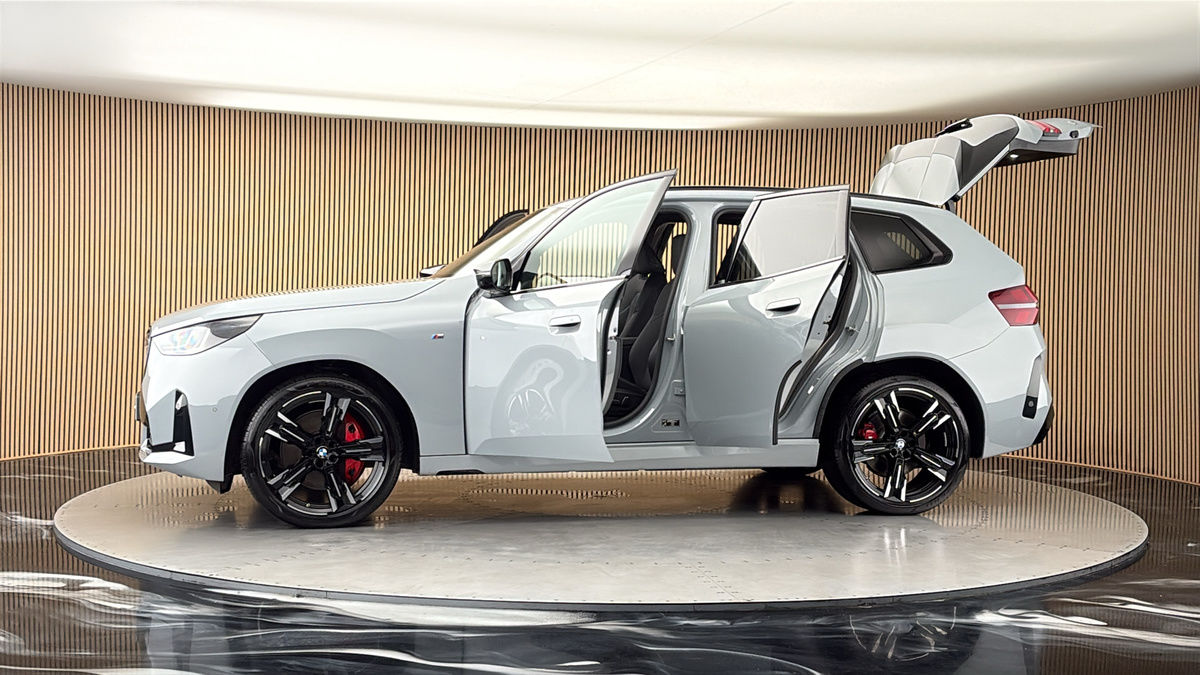 More views of BMW X3