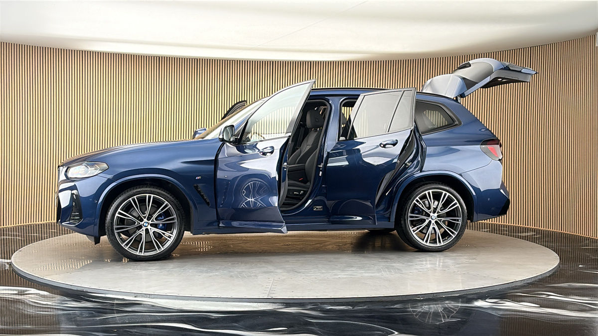 More views of BMW X3