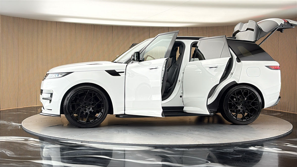 More views of Land Rover Range Rover Sport