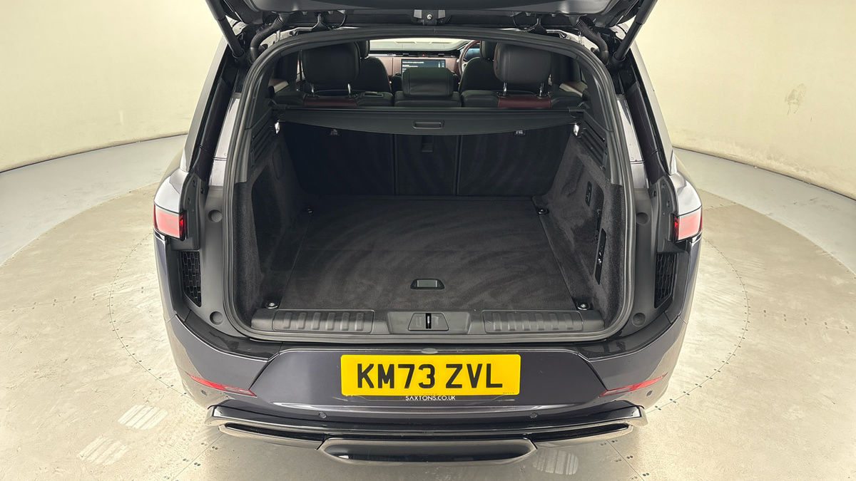 Land Rover Range Rover Sport Image 11