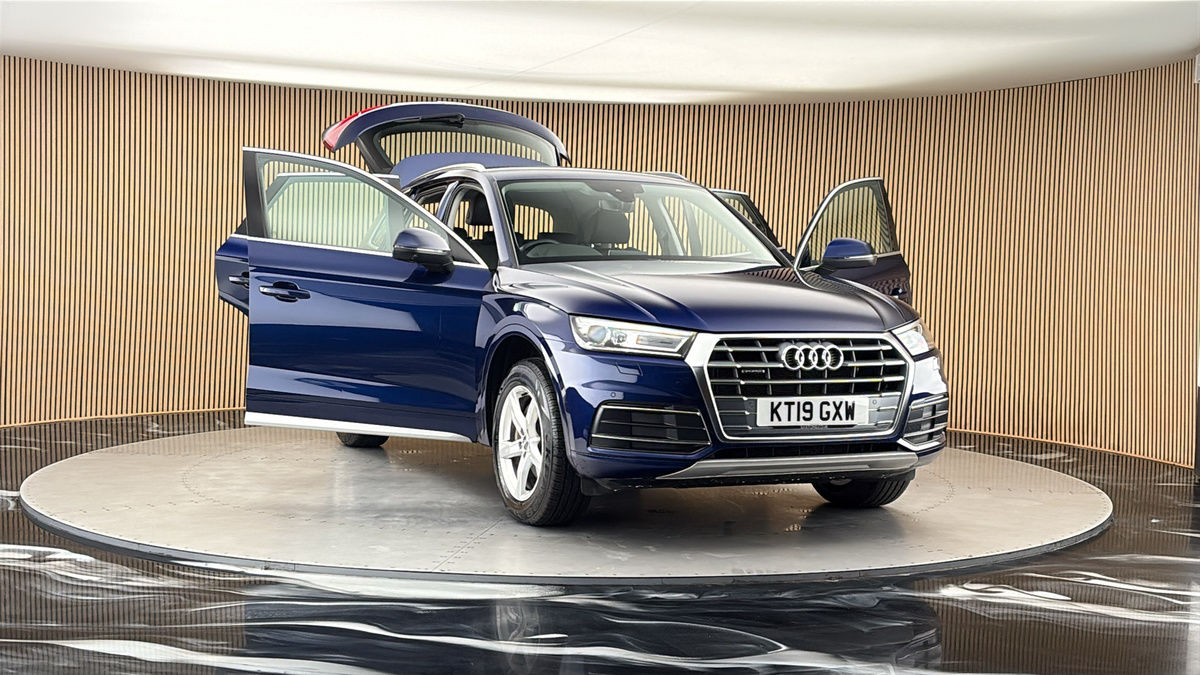 More views of Audi Q5