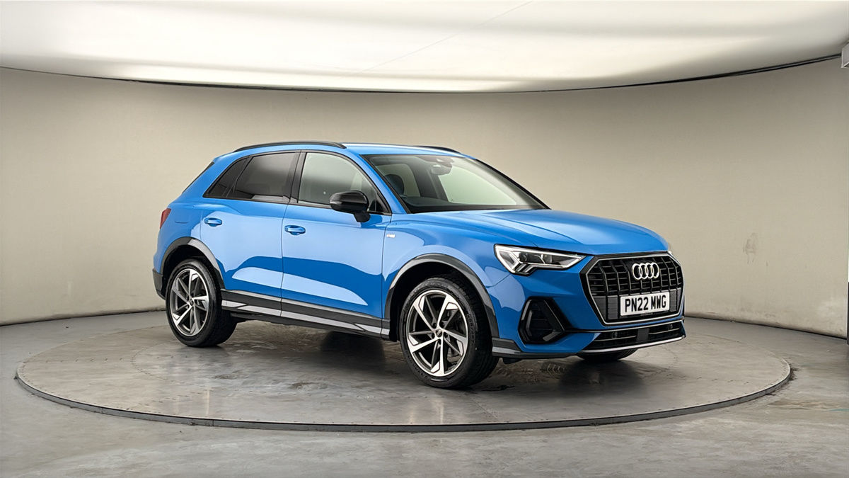 More views of Audi Q3