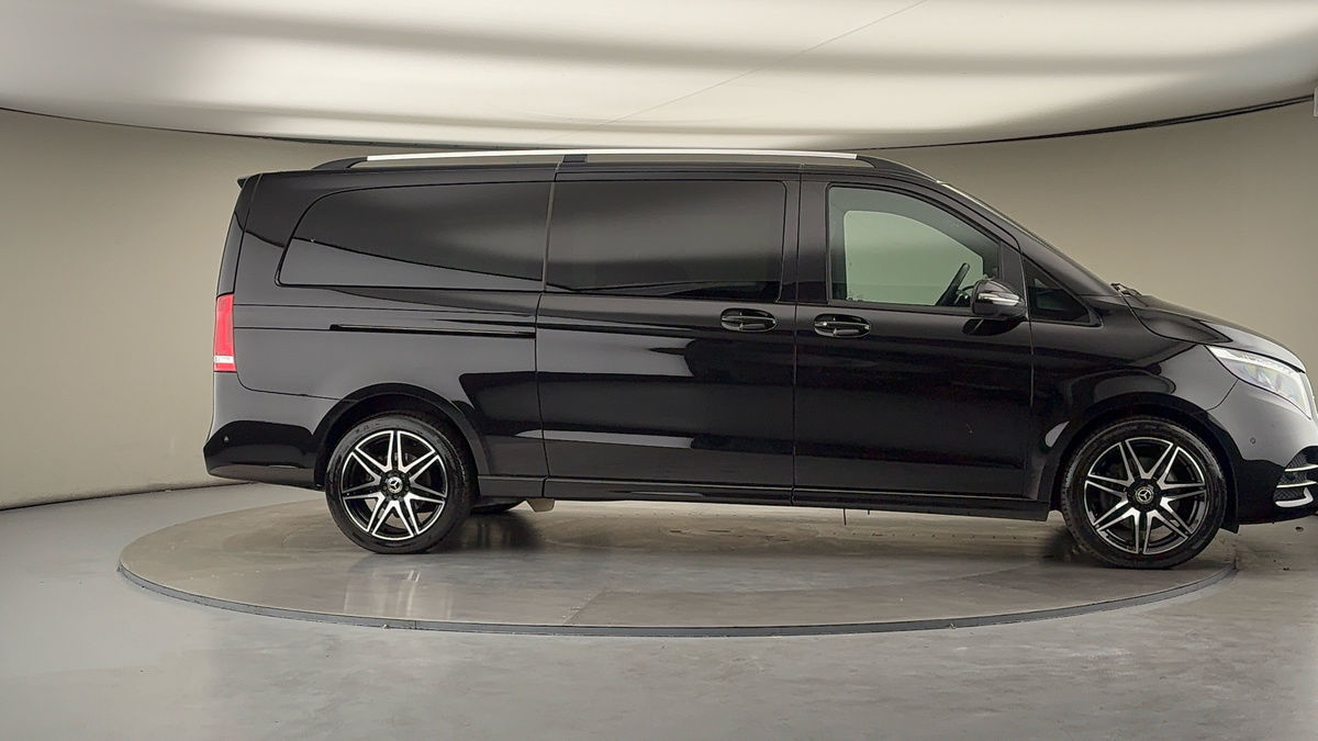 More views of Mercedes-Benz V Class