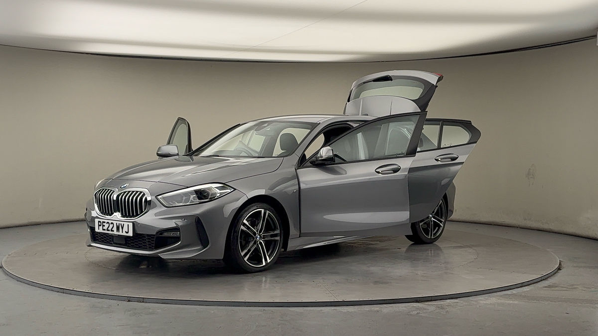 BMW 1 Series Image 22