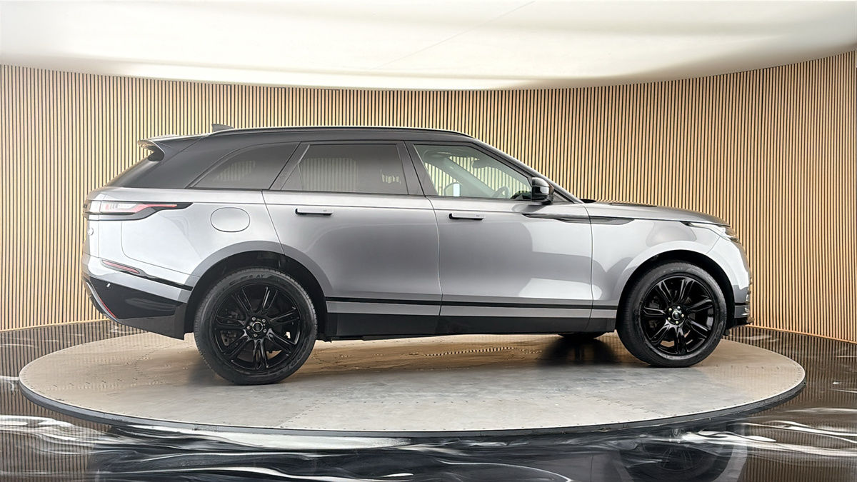 More views of Land Rover Range Rover Velar
