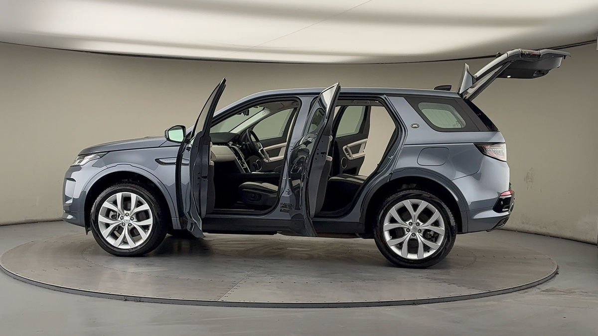 More views of Land Rover Discovery Sport