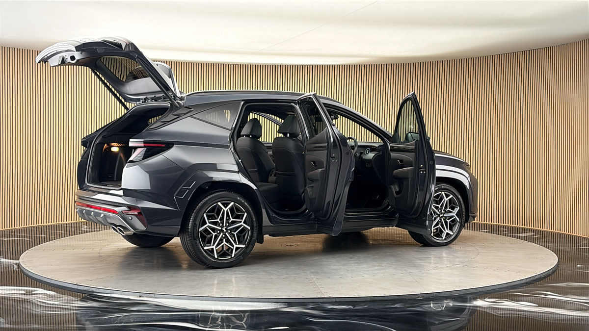 More views of Hyundai TUCSON