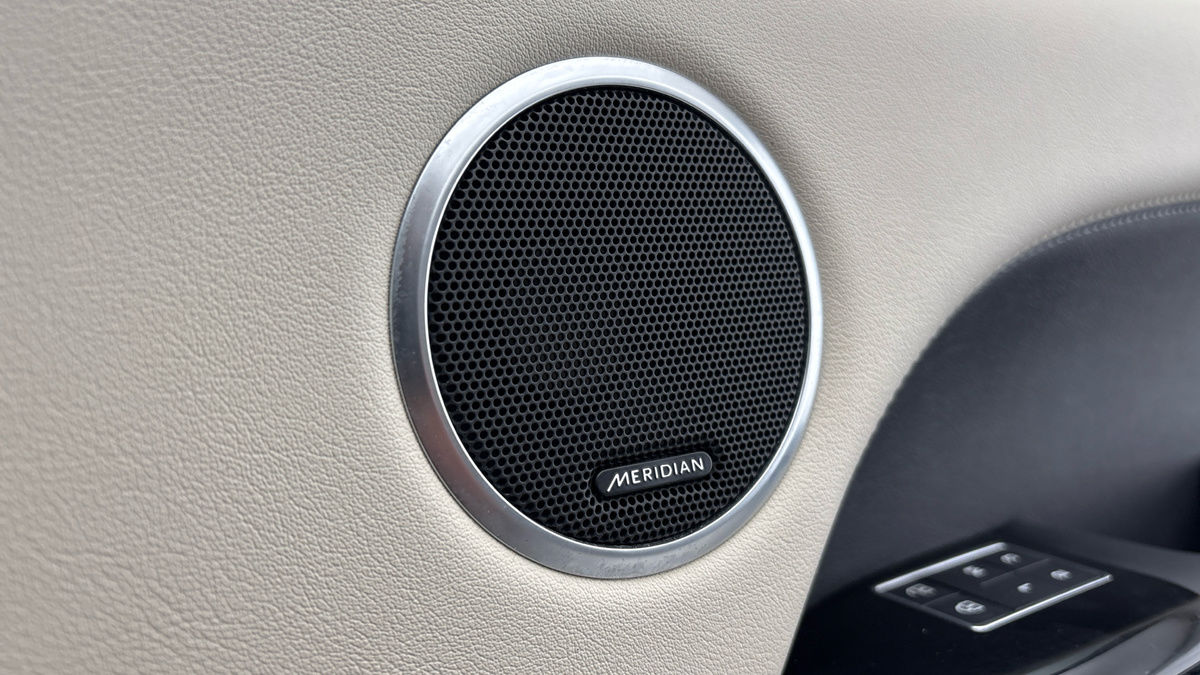 Land Rover Range Rover Sport Image 25