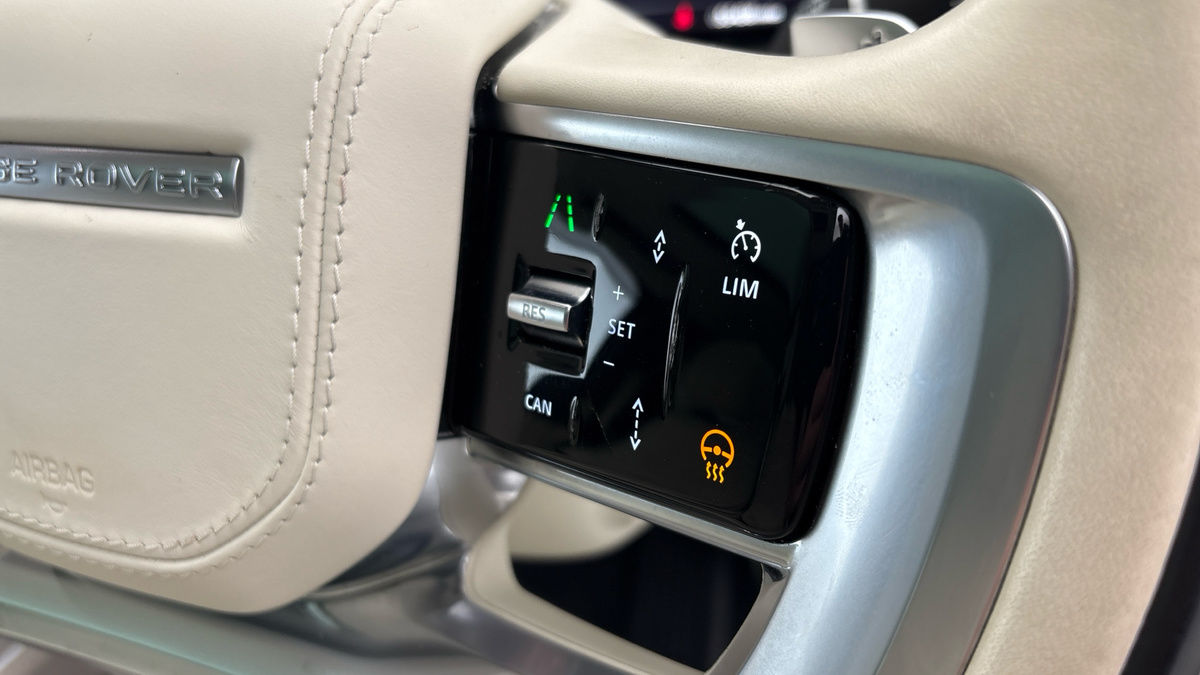 Land Rover Range Rover Image 28