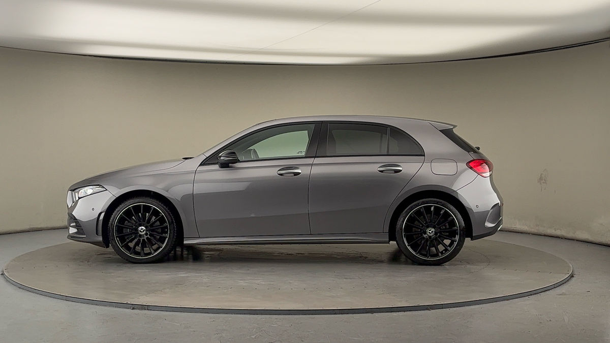 Mercedes-Benz A Class Image 15