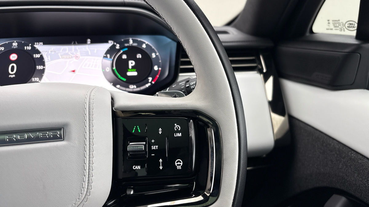 Land Rover Range Rover Sport Image 14