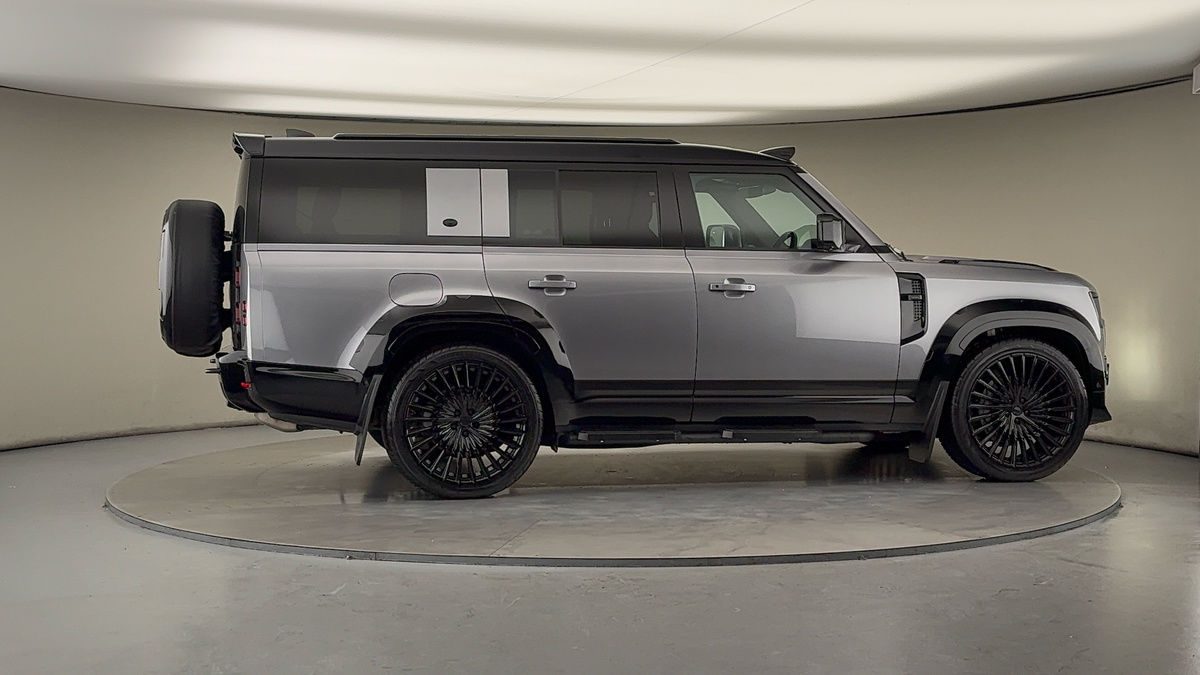 More views of Land Rover Defender 130