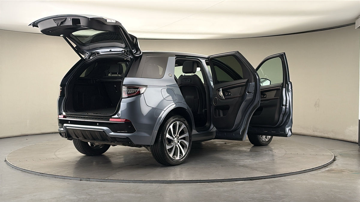 More views of Land Rover Discovery Sport
